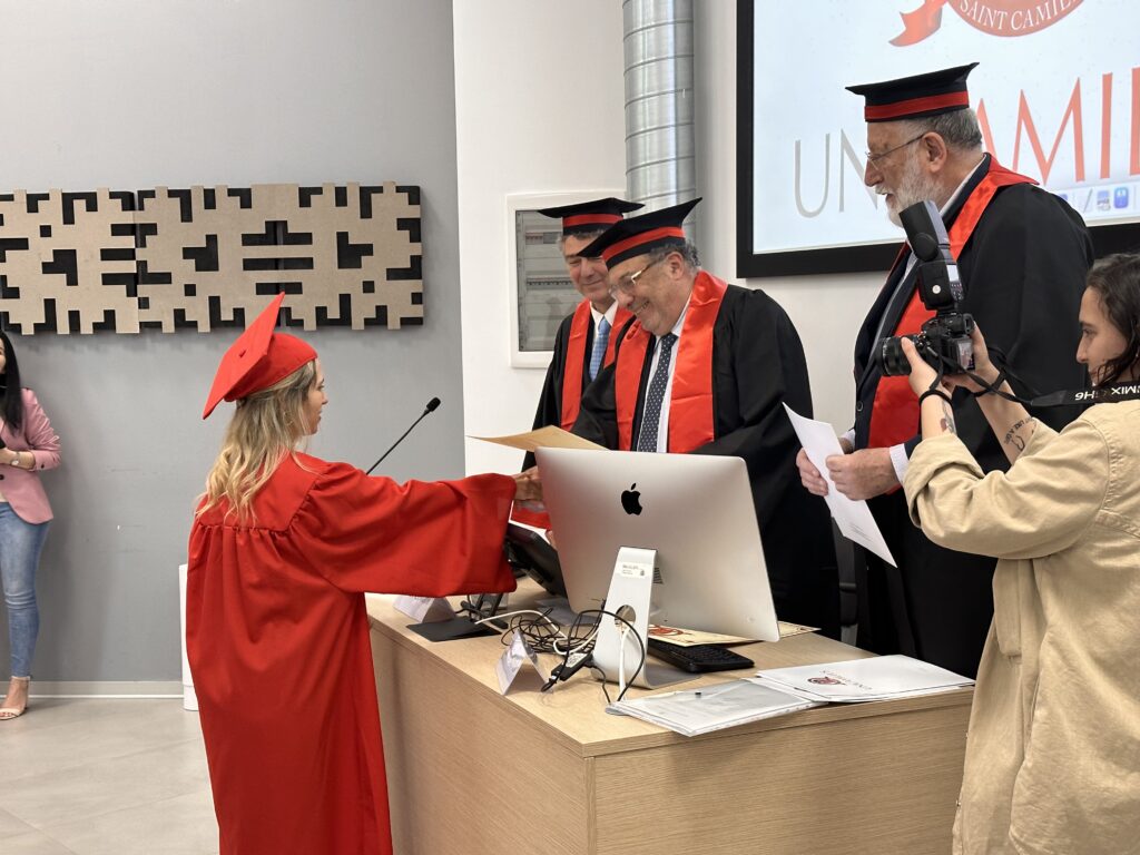 д-р Ивелина Иванова-Койчева получи своята международна диплома "2nd Level University Master in Orthodontics"